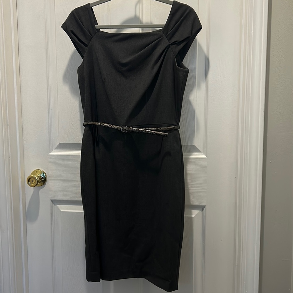 Calvin Klein size 8 gray sheath dress